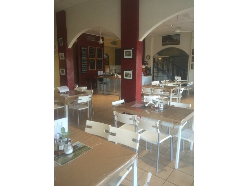 95 Shamrock Street, Blackall QLD 4472