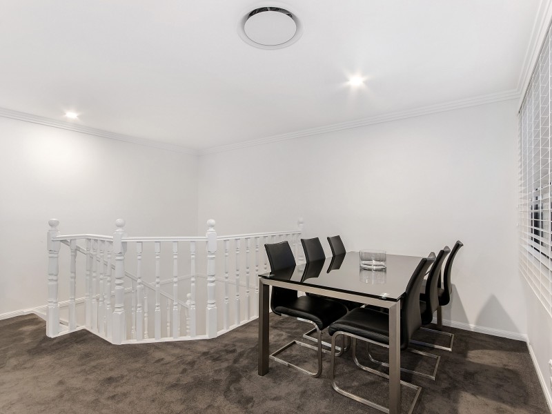 1 / 56  Hollywell Road, Biggera Waters QLD 4216