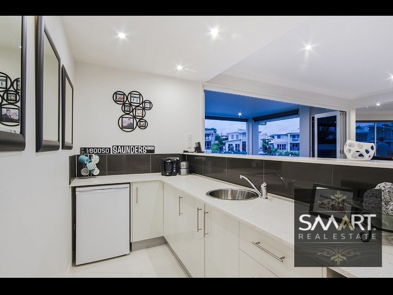 Biggera Waters QLD 4216