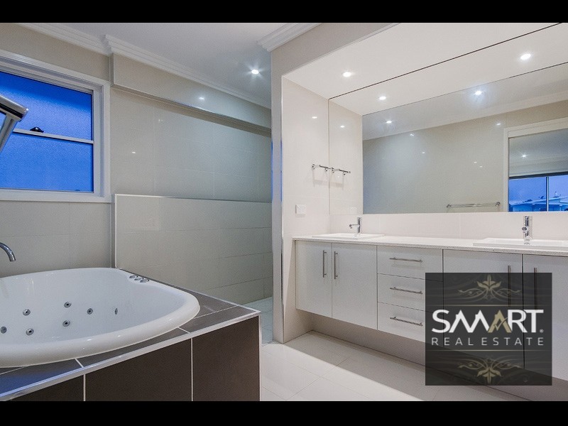 Biggera Waters QLD 4216