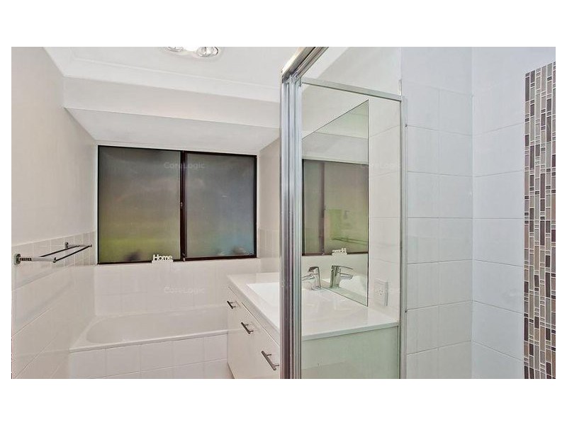 Carrara QLD 4211