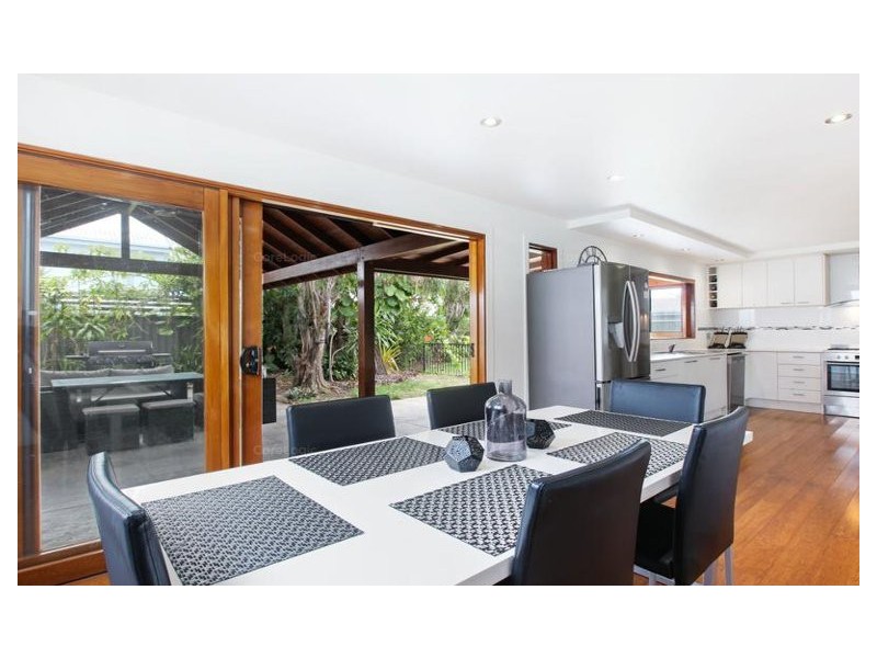 Broadbeach Waters QLD 4218