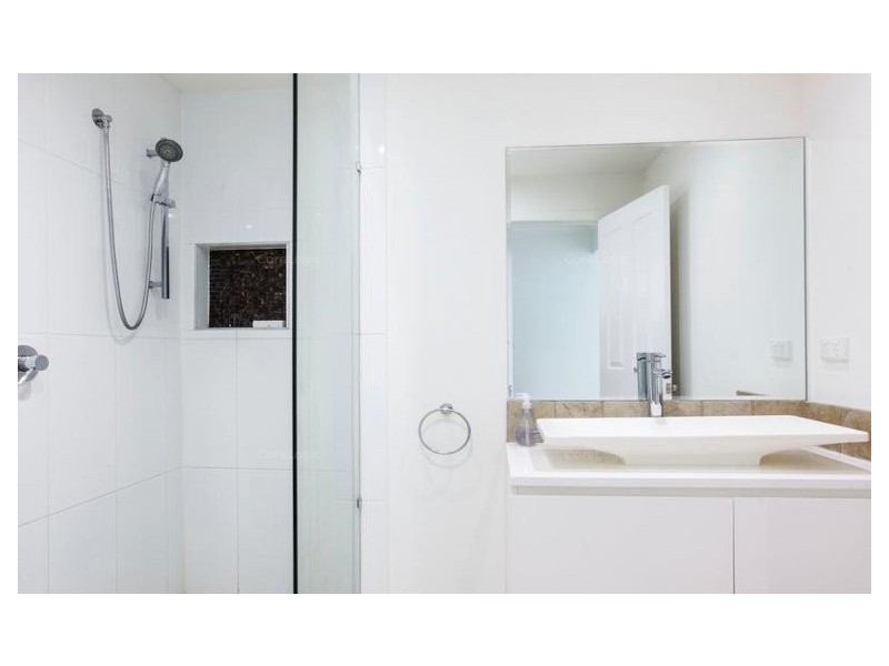 Broadbeach Waters QLD 4218