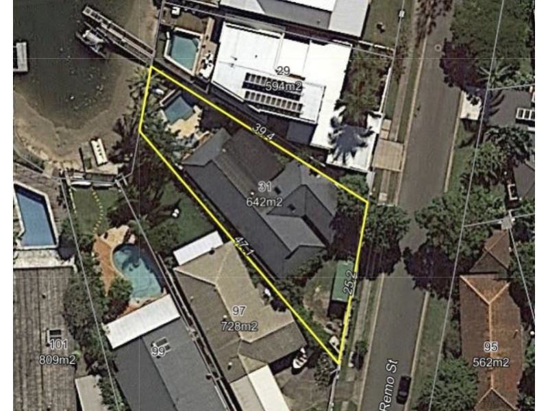 Isle Of Capri QLD 4217 Floorplan
