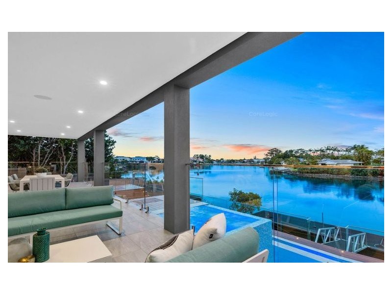 Sorrento QLD 4217