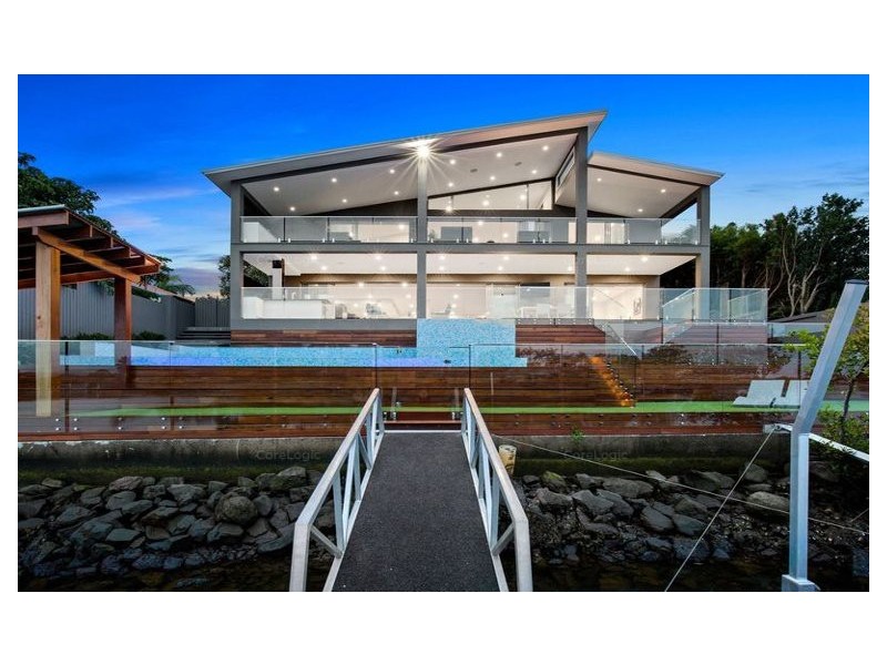 Sorrento QLD 4217