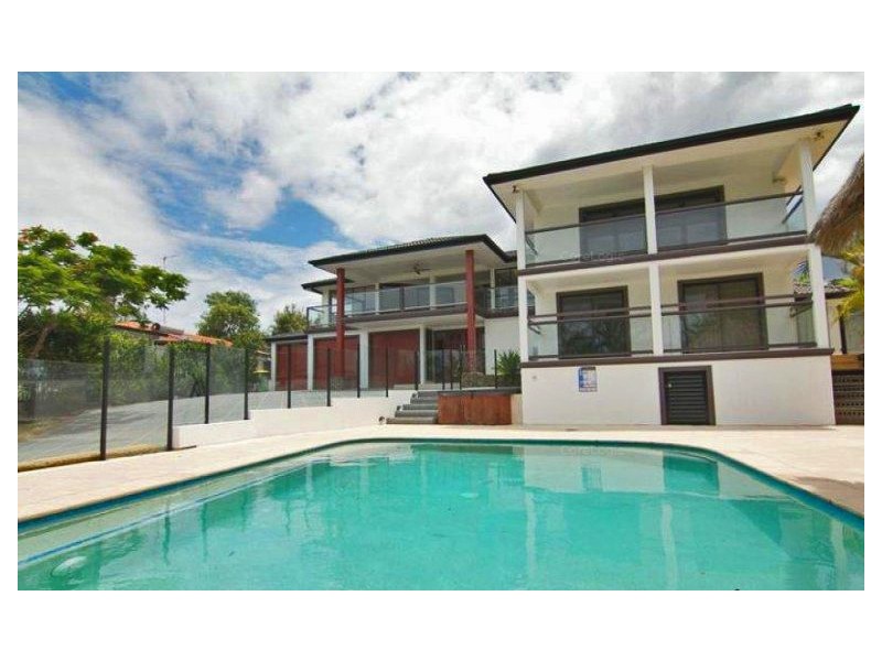Benowa QLD 4217