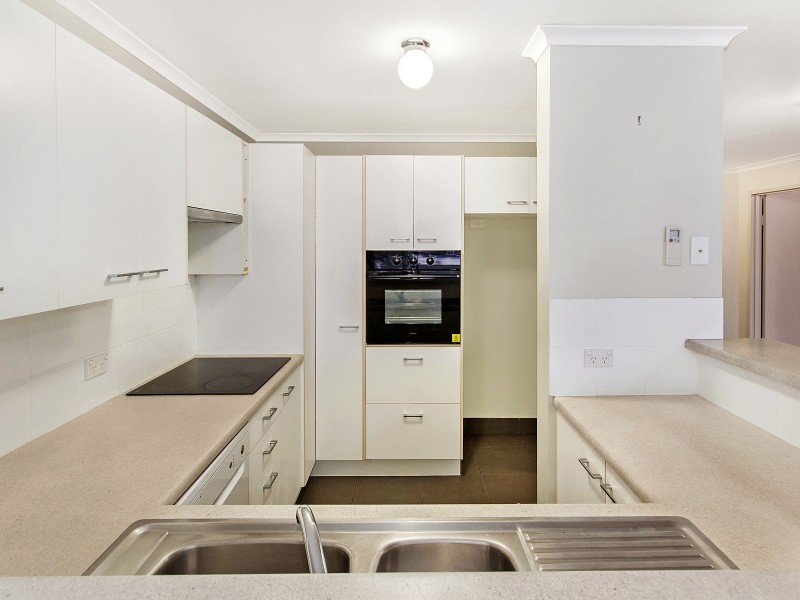 16/52 BACK STREET, Biggera Waters QLD 4216