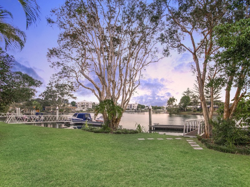 16/52 BACK STREET, Biggera Waters QLD 4216