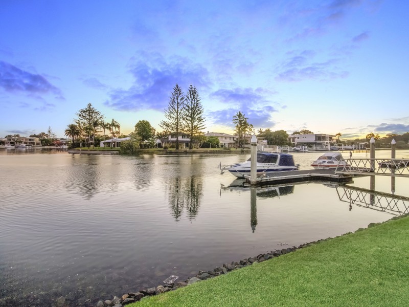 16/52 BACK STREET, Biggera Waters QLD 4216