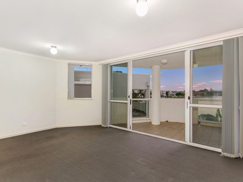 16/52 BACK STREET, Biggera Waters QLD 4216