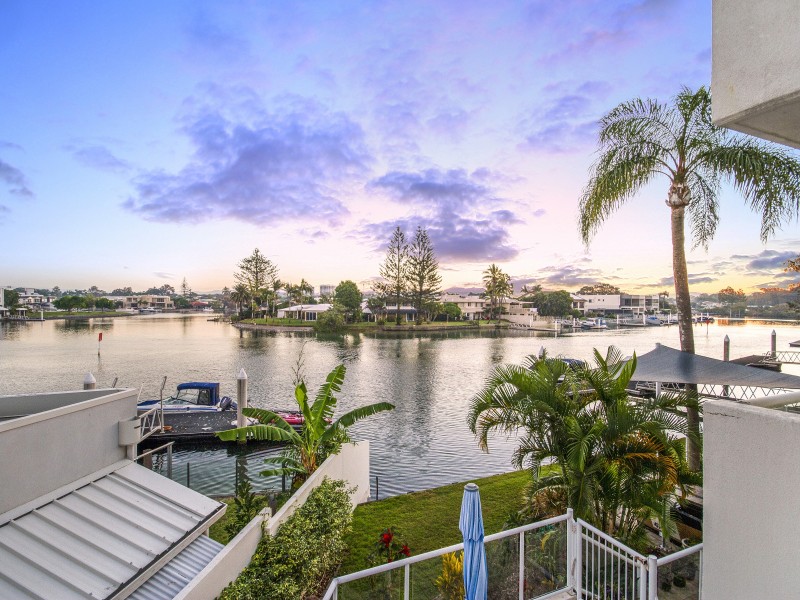 16/52 BACK STREET, Biggera Waters QLD 4216