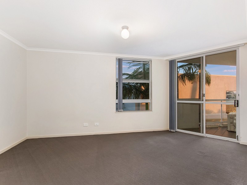 16/52 BACK STREET, Biggera Waters QLD 4216