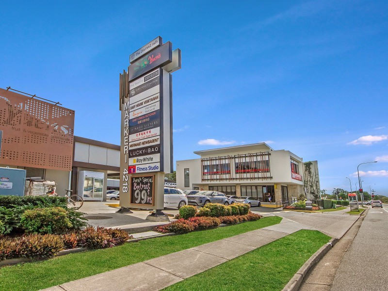 90 Markeri Street, Mermaid Waters QLD 4218