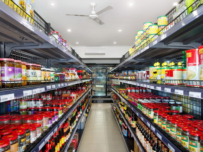 90 Markeri Street, Mermaid Waters QLD 4218