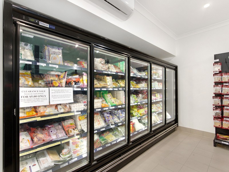 90 Markeri Street, Mermaid Waters QLD 4218