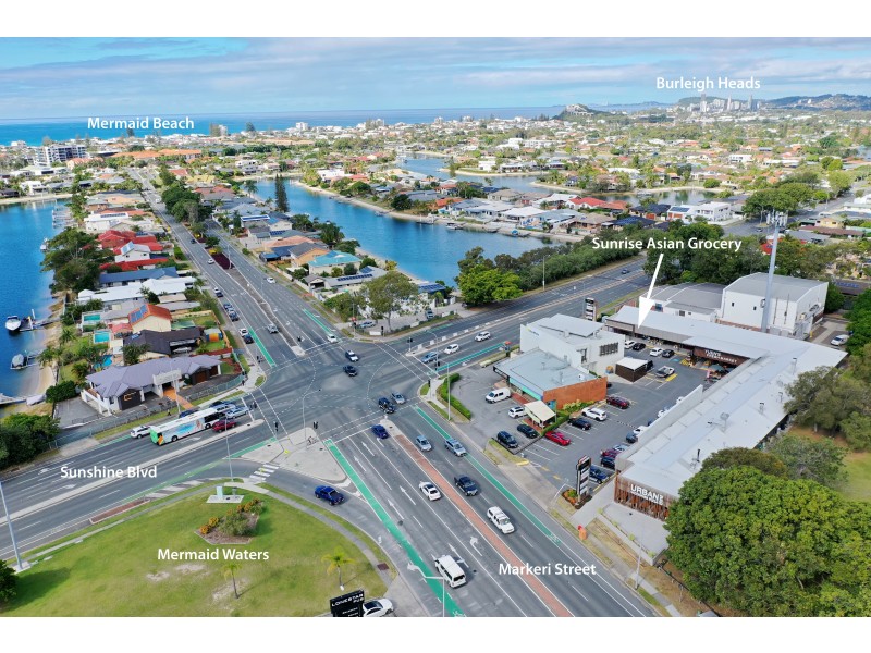 90 Markeri Street, Mermaid Waters QLD 4218