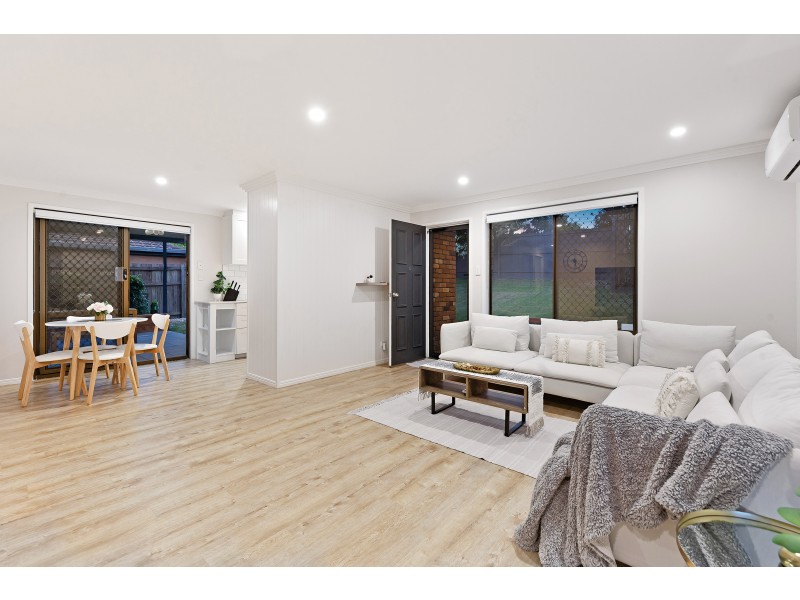 4 FREDA STREET, Ashmore QLD 4214