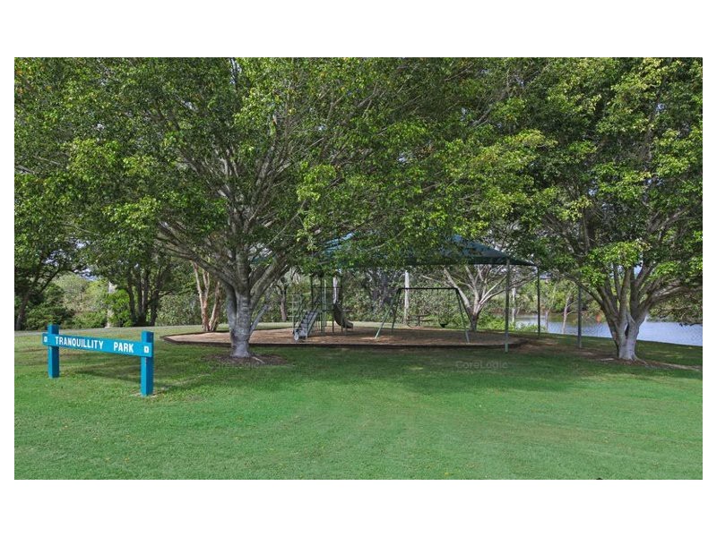 4 FREDA STREET, Ashmore QLD 4214