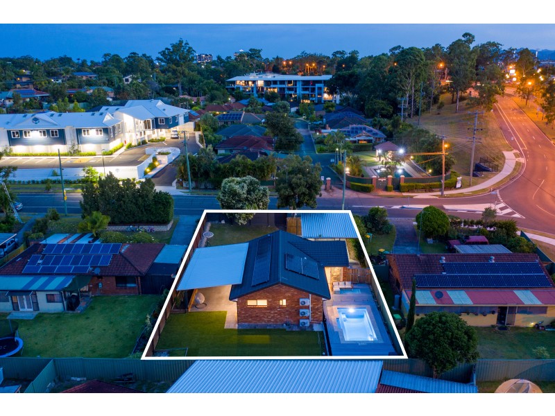 4 FREDA STREET, Ashmore QLD 4214