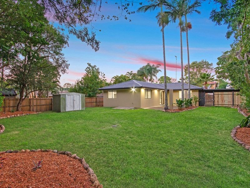 27 Dunsby Drive, Carrara QLD 4211
