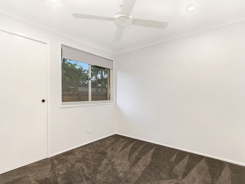 27 Dunsby Drive, Carrara QLD 4211