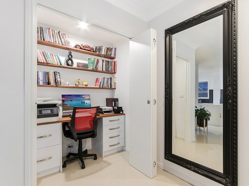 5/4-6 Kalyan Street, Chevron Island QLD 4217