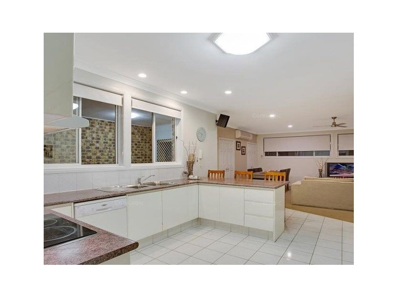 24 Conadilly Court, Carrara QLD 4211