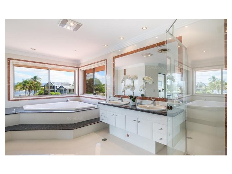 Benowa QLD 4217