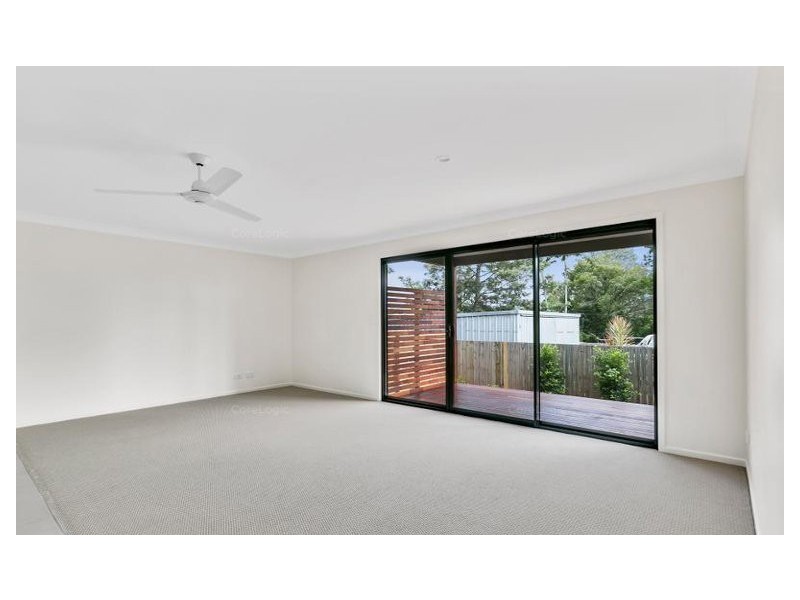 2/4 Grenfell Street, Nerang QLD 4211