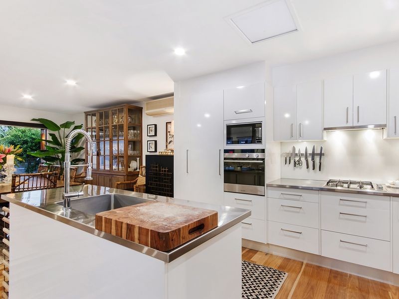 59 Manus Avenue, Palm Beach QLD 4221