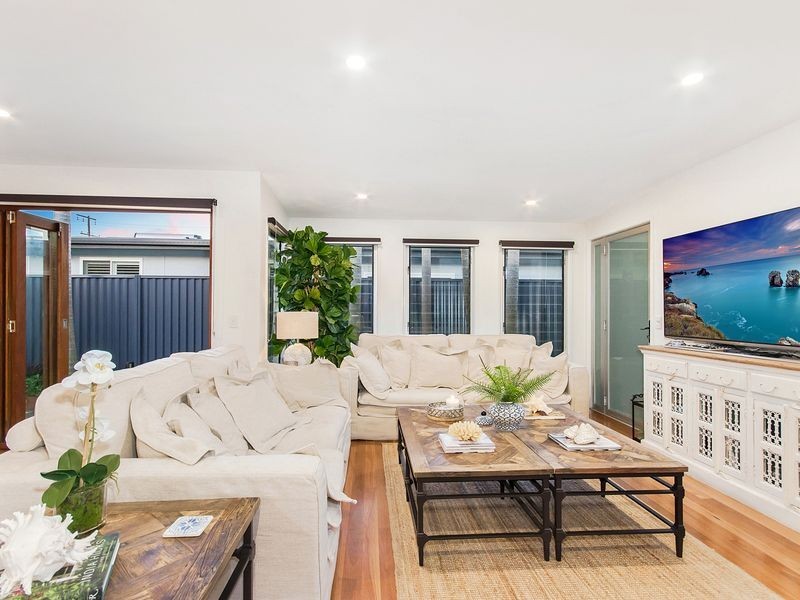 59 Manus Avenue, Palm Beach QLD 4221