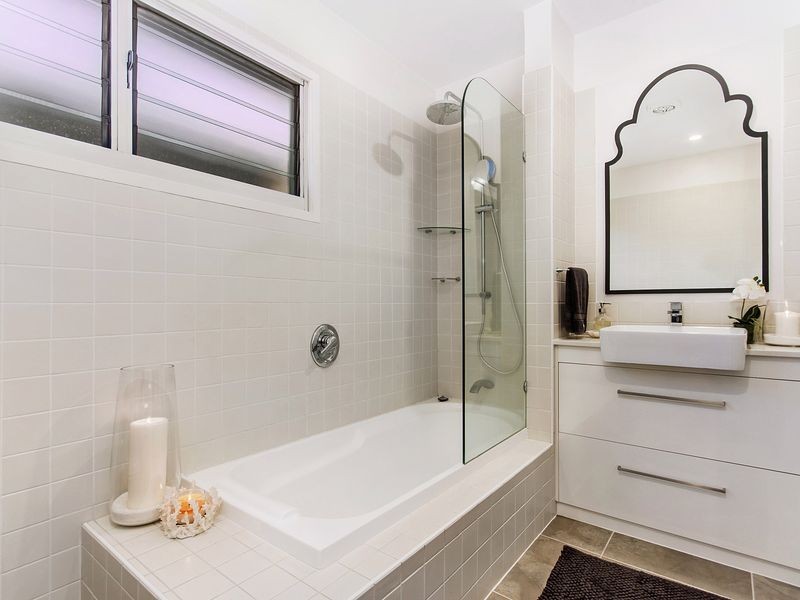 59 Manus Avenue, Palm Beach QLD 4221