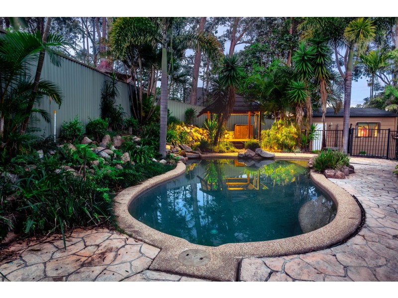 25 Darling Crescent, Molendinar QLD 4214