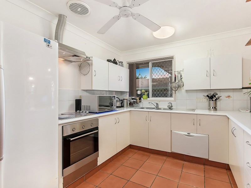 Labrador QLD 4215
