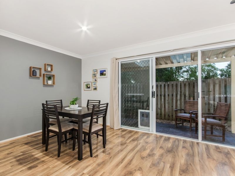 4 Oxbridge Chase, Arundel QLD 4214