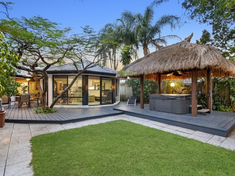 35 Korong Street, Southport QLD 4215