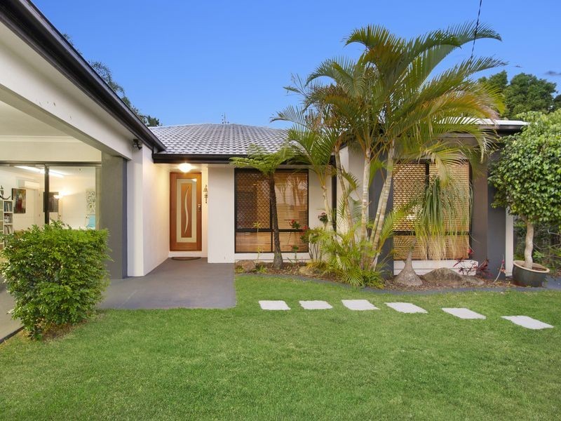 35 Korong Street, Southport QLD 4215