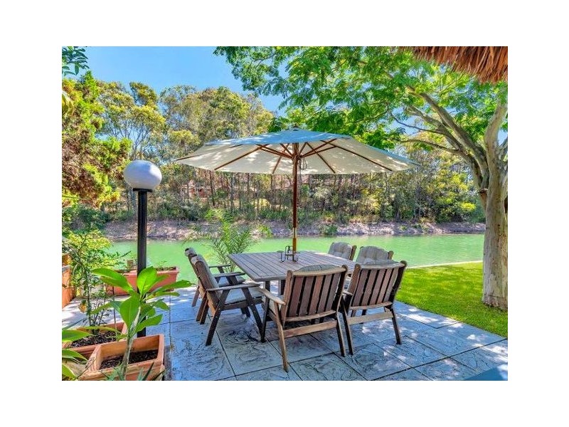 35 Korong Street, Southport QLD 4215