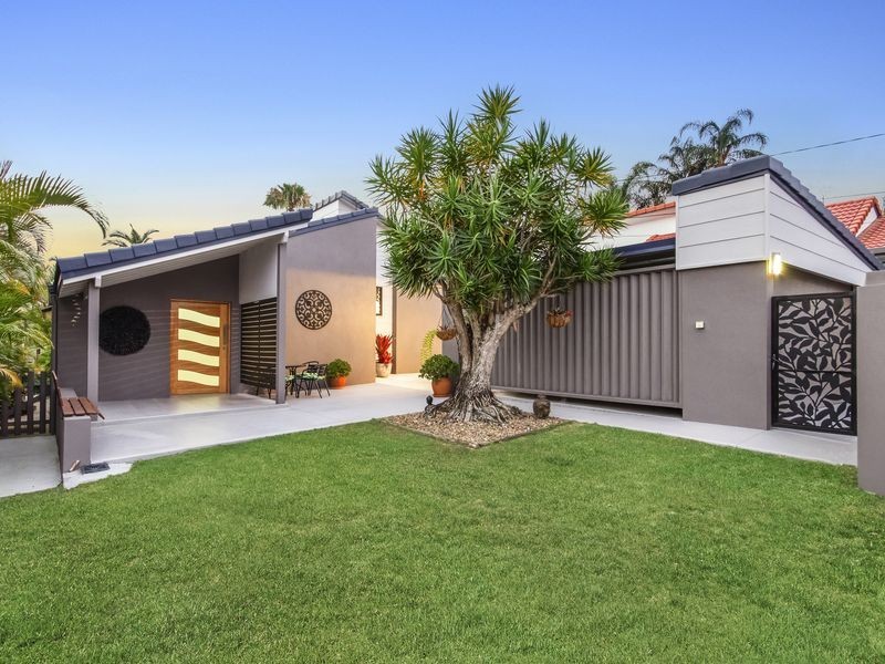 34 Freda Street, Ashmore QLD 4214