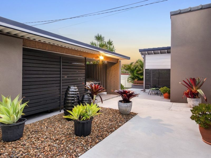 34 Freda Street, Ashmore QLD 4214