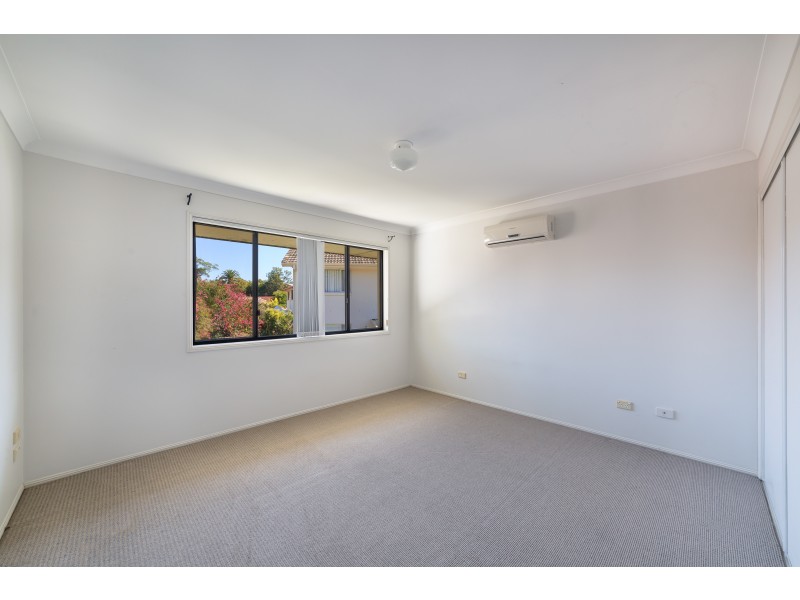 51 Clear River Boulevard, Ashmore QLD 4214