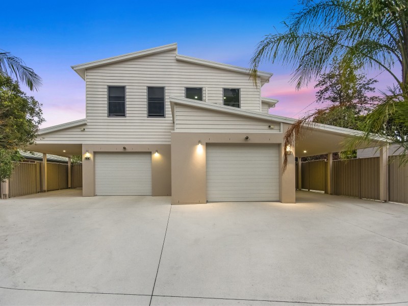 2/11 Rathbone Place, Labrador QLD 4215