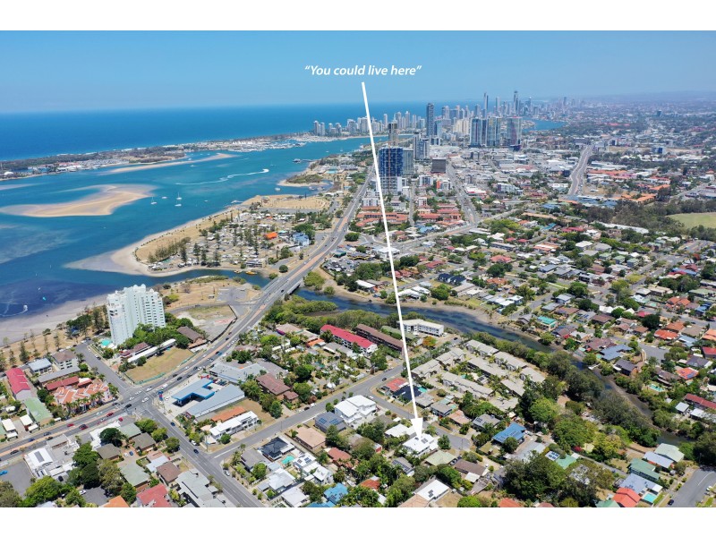 2/11 Rathbone Place, Labrador QLD 4215