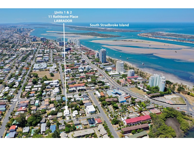 2/11 Rathbone Place, Labrador QLD 4215