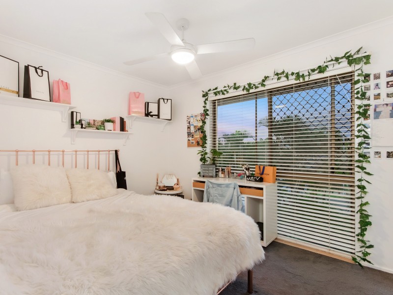 36 Numeralla Avenue, Ashmore QLD 4214