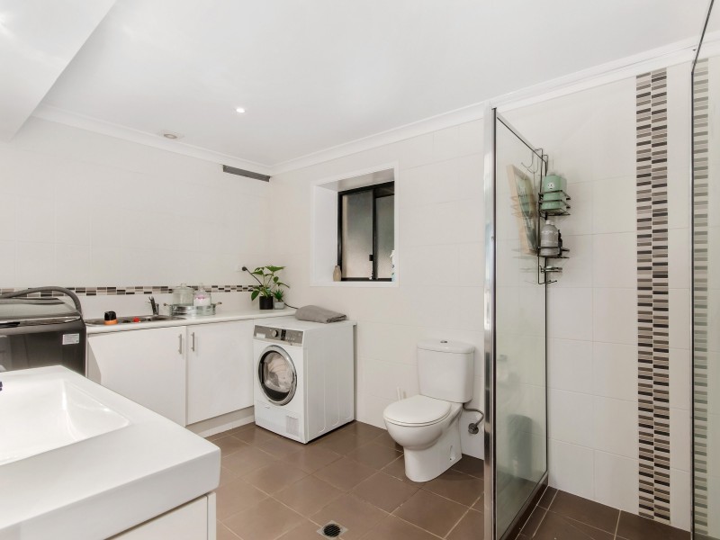 36 Numeralla Avenue, Ashmore QLD 4214