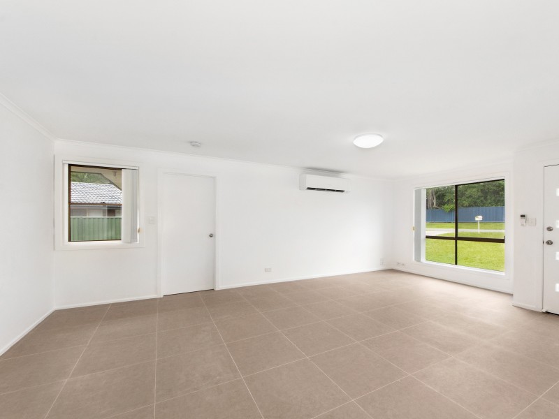 33 Bosun Parade, Ashmore QLD 4214
