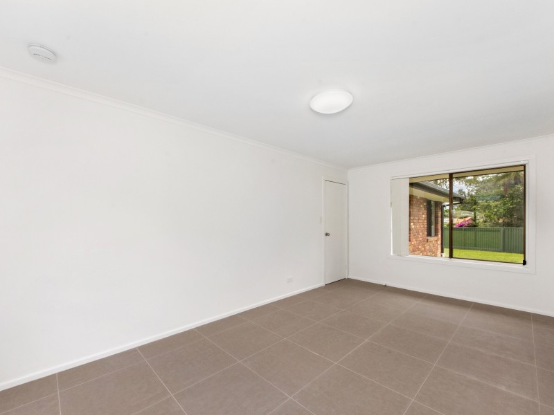 33 Bosun Parade, Ashmore QLD 4214