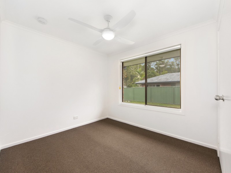 33 Bosun Parade, Ashmore QLD 4214